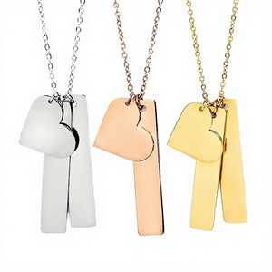 Collana con Barra in Acciaio Inossidabile Oro Rosa Personalizzata, Ciondolo Geometrico con Nomi Incisi, Certificato IGI, Trendy per Donne, Anniversario - Product Image 2