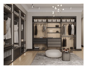 Armadio a Muro Moderno di Lusso Extra Large per Coppie con Specchio Integrato - Product Image 2