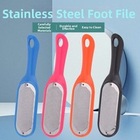 Râpe à pieds en acier inoxydable, éliminateur de callosités, grattoir de pédicure avec manche en plastique, outils de pédicure professionnels durables pour le soin des pieds