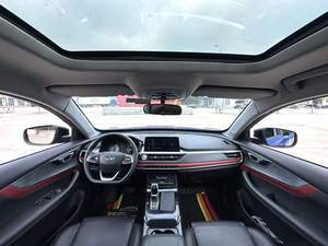 Voiture d'occasion 2020 Chery Tiggo 7 Automatique, sièges en cuir, entrée sans clé, levier de vitesses électronique, toit ouvrant panoramique, sortie arrière - Product Image 2