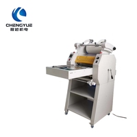 Plastifieuse thermique anti-ondulation simple et double face de 350 mm avec marquage à chaud en option et rembobinage automatique