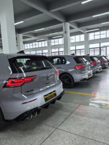 Kit de carrosserie de modernisation automobile WGYAP avec jupes latérales et ensemble de pare-chocs avant et arrière, installation facile pour Volkswagen Golf MK 7.5 <span class=keywords><strong>GTI</strong></span> - Product Image 3