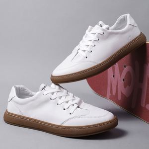 Baskets basses blanches en tissu extensible à lacets, semelle extérieure en caoutchouc, semelle intermédiaire en mousse, confortables pour l'été, couleur unie, chaussures de sport pour hommes - Product Image 3