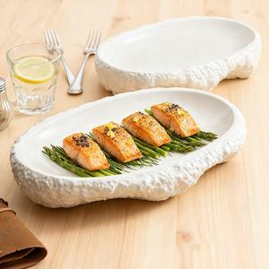 أطباق تقديم سيراميك بيضاء بيضاوية مصنوعة يدويًا بنمط صخري اسكندنافي إبداعي للأطباق الباردة العميقة - Product Image 5