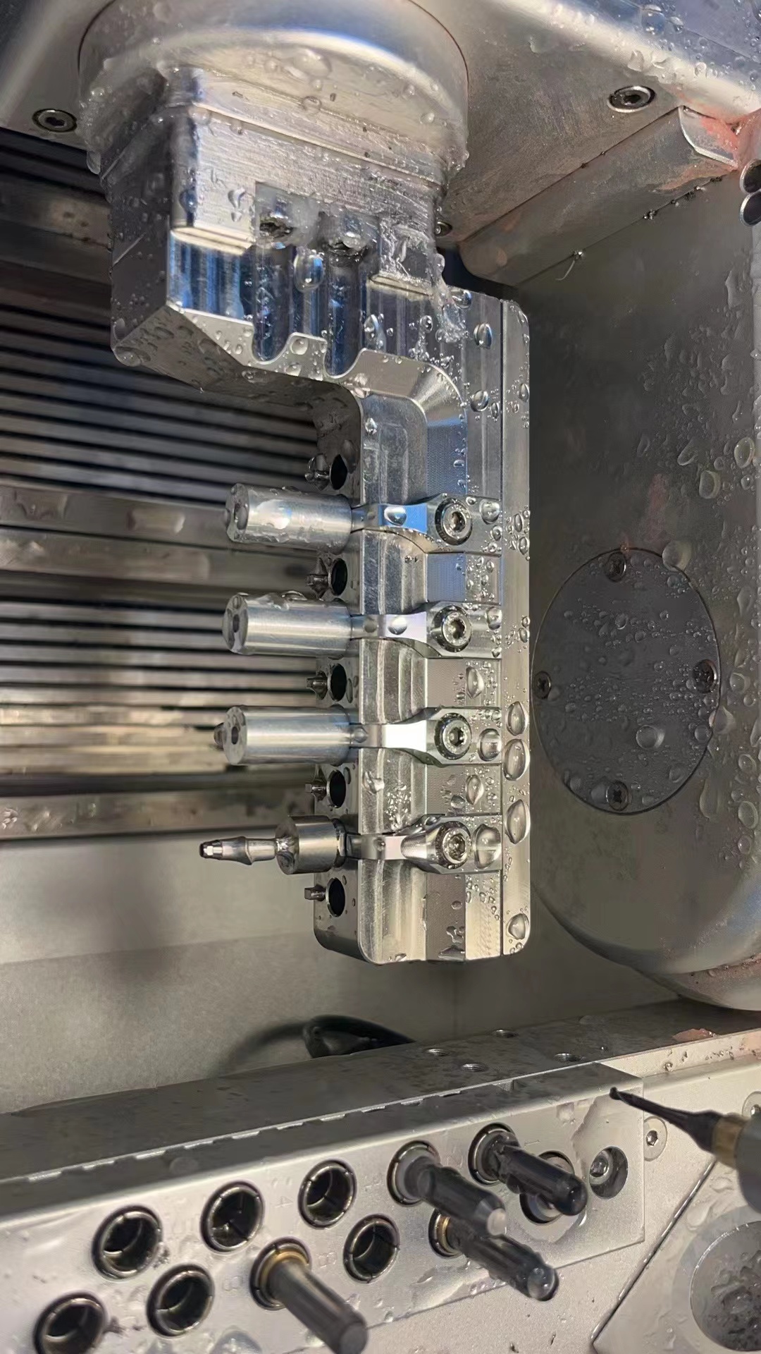 LODDEN W12 CAD CAM Dental Lab - Precision and Efficiency