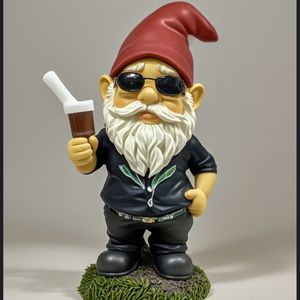 Estatua de Gnomo ecológica de arte popular al por mayor, estatuilla de enano grosero de dedo medio 'Go Away', Material de resina para el hogar al aire libre - Product Image 5