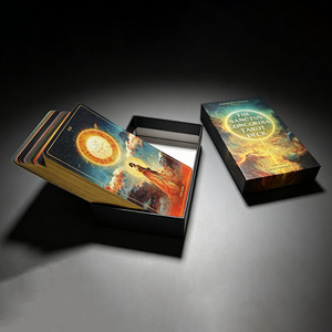 En gros : Jeu de cartes de <span class=keywords><strong>tarot</strong></span> célestes 78 cartes, bords dorés, coffret cadeau de luxe personnalisable, ensemble d'art cosmique avec guide - Product Image 1