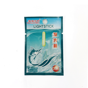 Bâtons lumineux pour la pêche de nuit et le <span class=keywords><strong>camping</strong></span>, 100 pièces/boîte, bâtons lumineux en plastique multi-usages pour la pêche en eau salée avec marquage de flotteur - Product Image 4