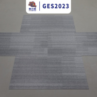 Suelo de Vinilo de Lujo con Aspecto de Alfombra, Recubrimiento UV, para Decoración de Interiores, Suministro para Proyectos Comerciales y Fábricas