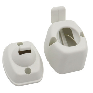 Gancho para puerta de RV, pestillo de seguridad mejorado para puerta de cabina, accesorios interiores para vehículos - Product Image 3