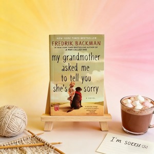 Mia nonna mi ha chiesto di dirti che è dispiaciuta, libro di narrativa contemporanea di Fredrik Backman - Product Image 1