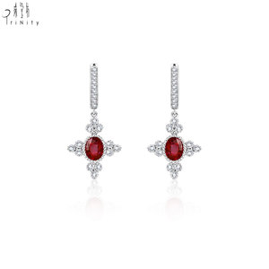 คอลเลคชั่นใหม่ เครื่องประดับสไตล์เอ็ดเวิร์ด ทองคำแท้ 18K ประดับทับทิมสีแดงสดธรรมชาติและเพชร ต่างหูแบบห่วงทรงหยดน้ำ ของขวัญสำหรับผู้หญิง - Product Image 1