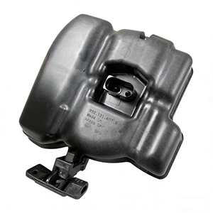 ถังน้ำสำรองสำหรับรถปอร์เช่ คาร์เรรา 992 รุ่น 992 121 402 B - Product Image 1
