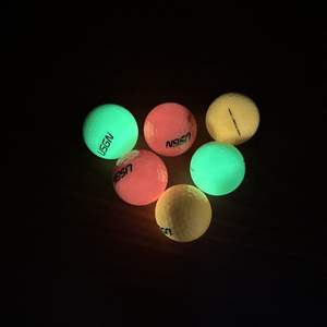 USGN Lot de 6 balles de golf lumineuses de nuit avec revêtement Surlyn, couleurs vives, fabriquées en Chine - Product Image 3