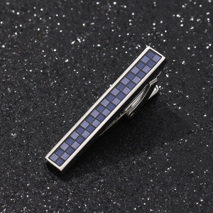 Nuevas llegadas 2026: Clips de corbata coreanos esmerilados, artículos de regalo para trajes de negocios de <span class=keywords><strong>hombre</strong></span>, clips de corbata de cobre K9, decoración minimalista para <span class=keywords><strong>hombre</strong></span>. - Product Image 4