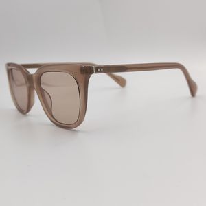 แว่นตากันแดด UV400คลาสสิกขนาดใหญ่สำหรับทุกเพศพร้อมกรอบ PC สีตามสั่ง - Product Image 3