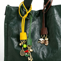 Porte-clés de luxe JS Sport, pendentifs tendance casque de golf, tennis, rugby, breloques en cuir pour sacs à main, cadeau pour les fans de sport