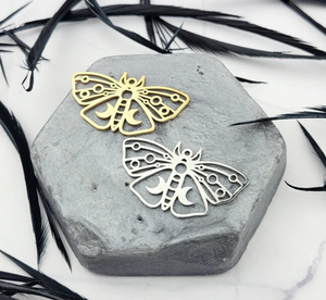 Mode acier inoxydable creux insecte papillon lune pendentif collier personnalisé plaqué or 18 carats couleur senior femmes charme collier - Product Image 2