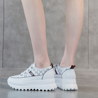 Baskets de luxe de créateur à semelle épaisse blanches, mode et sport, décontractées à lacets pour femmes, vente en gros