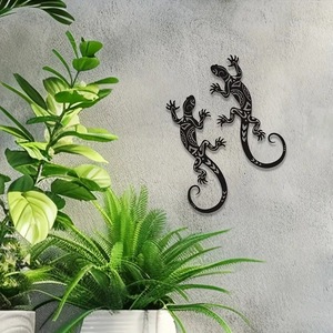 Art déco moderne, artisanat en fer forgé, 2 silhouettes de gecko en métal, base en toile, sculpture murale, décoration de cour, multi-pièces - Product Image 3