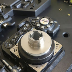 Usinage CNC personnalisé pris en charge des produits en titane pur présentant des fonctionnalités traitées personnalisées telles que le forage et le brochage - Product Image 4