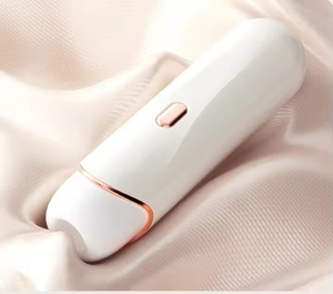 เครื่องช่วยสำเร็จความใคร่ชายอัตโนมัติแบบสอดใส่พร้อมระบบสั่นสะเทือน 10 ระดับความแรงและปรับความเร็วได้ไม่จำกัด - Product Image 4