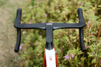 TOSEEK Aero Carbon Integrierter Rennrad-Lenker 28,6mm Interne Kabelführung Eingebaute Computerhalterung Rennrad-Dropbar