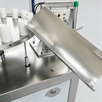 Machine de remplissage de parfum liquide de type rotatif haute précision avec écran tactile pour huiles essentielles et cosmétiques