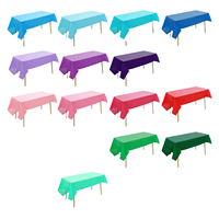 Nappe jetable en plastique PE, couleur unie, style simple, anti-huile, imperméable, 130x200cm, couleur et taille personnalisables, directement de l'usine