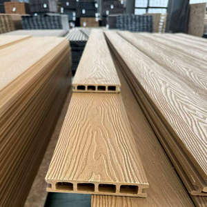 Planches de terrasse en composite solide WPC à effet bois, résistantes aux UV, avec longue garantie pour la décoration des sols de jardin - Product Image 4