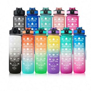 Bouteille d'eau grande capacité 1 litre (32 oz) sans BPA, anti-fuite, avec marqueur de temps et infuseur à fruits - Product Image 3