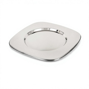 Assiette de présentation carrée en acier inoxydable non magnétique, polie, durable, motif classique, élégante et décorative pour les mariages - Product Image 1