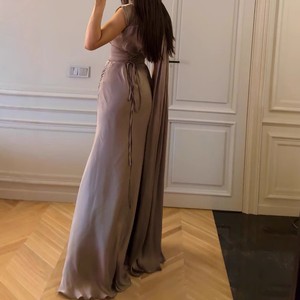 Robes de soirée longues asymétriques en satin antistatique pour femmes, sans manches, coupe trapèze, pour fêtes et événements élégants - Product Image 3