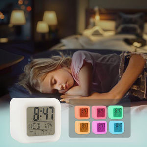 Horloge de bureau led avec 7 couleurs changeantes, <span class=keywords><strong>veilleuse</strong></span> électronique, gadget pour enfants, nouvelle collection - Product Image 3