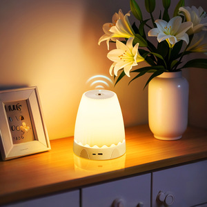 Lampes de camping sans fil, lampes de table rechargeables, lampe de nuit intelligente sans fil à capteur gestuel RGB, lampe de bureau sans fil pour chambre à coucher - Product Image 1
