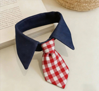 Collier Faux Nœud Papillon Personnalisé Écologique en Coton-Polyester à Carreaux Bleus et Blancs pour Petits Chiens – Vente en Gros