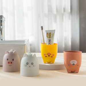 Cepillo de <span class=keywords><strong>Dientes</strong></span> de Plástico PP para Niños al por Mayor y Vaso para Enjuague Bucal, Suministros de Baño para Estudiantes Escolares para Cepillarse los <span class=keywords><strong>Dientes</strong></span> y Beber Agua - Product Image 1