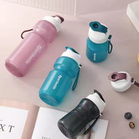 Botella de Agua Deportiva Portátil de Plástico, Gran Capacidad, Tapa de PP con Botón, Vaso para Deportes al Aire Libre