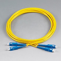 Cable de Fibra Óptica de Baja Pérdida de Grado Operador UKCC para Infraestructura de Telecomunicaciones