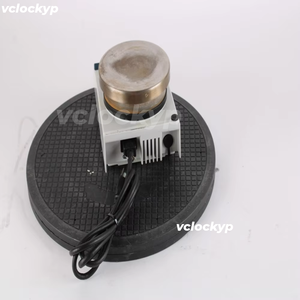 เครื่องกวนสารแบบแผ่นร้อน Heidolph MR 3002 C - สภาพปานกลาง - Product Image 3