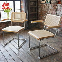 Vente en gros Chaises modernes en métal et bois massif avec cadre Cesca Chaise de salon en rotin et dossier avec pieds chromés