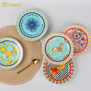 Ensemble de vaisselle élégant en porcelaine osseuse florale-<span class=keywords><strong>Service</strong></span> de <span class=keywords><strong>table</strong></span> <span class=keywords><strong>complet</strong></span> réutilisable et durable résistant <span class=keywords><strong>à</strong></span> la chaleur - Product Image 3