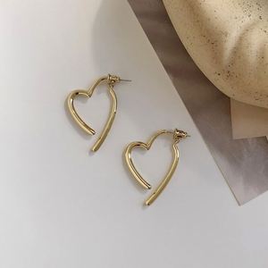 Vintage Love-Shaped Cross <b>Earrings</b> for Women, Retro Chic Dainty Hoops, Elegant Everyday/Elegant Wear Jewelry - Product Image 2