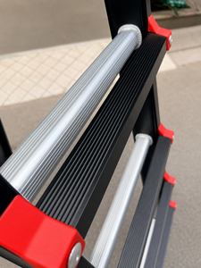 Échelle télescopique multifonction VPS avec verrouillage par levier, en aluminium 6063, robuste et pliable - Product Image 3