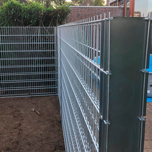 Yishuo <span class=keywords><strong>pas</strong></span> <span class=keywords><strong>cher</strong></span> poudre enduit 686 Double treillis métallique clôture Double tige tapis grille horizontale fil clôture <span class=keywords><strong>filet</strong></span> comme clôture de sécurité extérieure - Product Image 2