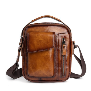 Sac à bandoulière en cuir véritable Ando pour homme, sac messager vintage avec poignée supérieure - Product Image 5