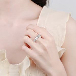 Bagues de joaillerie fine en argent sterling 925, moissanite solitaire, cristal taille ronde, minimalistes, élégantes, intemporelles, classiques - Product Image 4