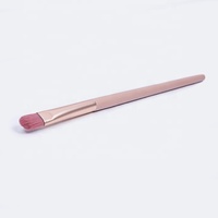 Pinceau à estomper et à estomper les imperfections DM de haute qualité, à manche en bois souple, poils synthétiques véganes, étiquette privée
