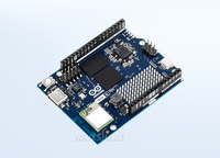 Ordinateur monocarte Arduino UNO Q, conception à double architecture intégrant le microprocesseur Qualcomm QRB2210 et STM32U585