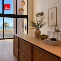 Armoire de cuisine Alland, style moderne minimaliste, en placage de chêne naturel, avec design sans poignée, pour villa de luxe